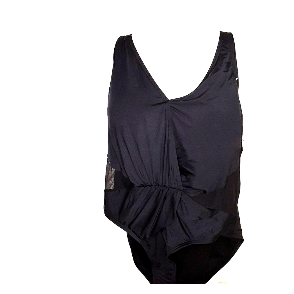 Kenneth Cole Reaction one piece swimsuit size 2x
